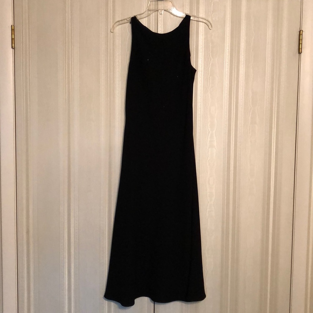 Jones of New York black gown